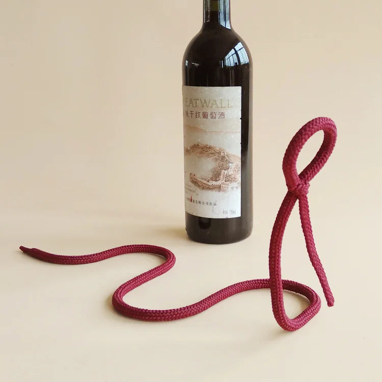 Rope red wine rack